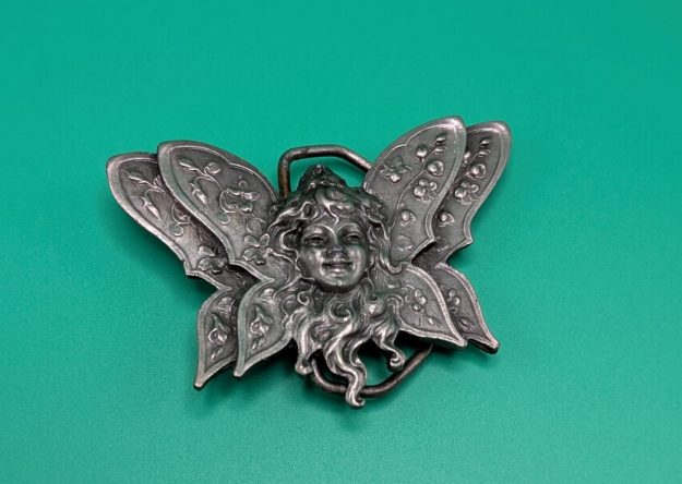 cropped-PXL_20260928_183601879-scaled-1.jpg 1970's Bergamont Brass Works Fairy Belt Buckle - Image 1