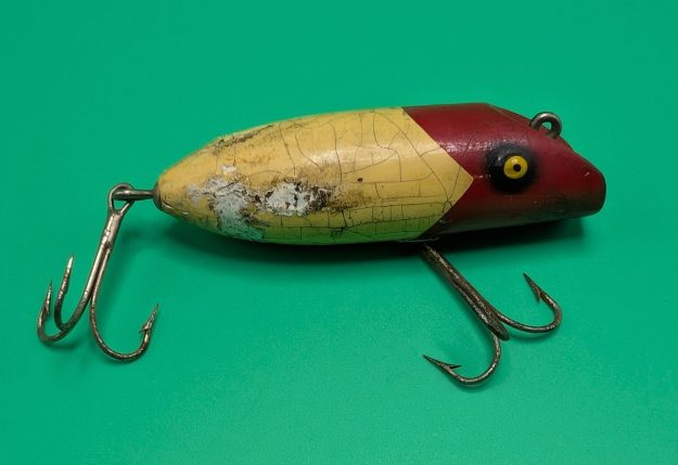 cropped-PXL_20260928_184937685-scaled-1.jpg Vintage Lure - Image 1