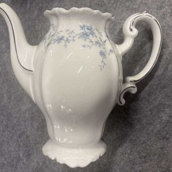 Johann Haviland "Blue Garland" Porcelain Coffee Pot W/O Lid